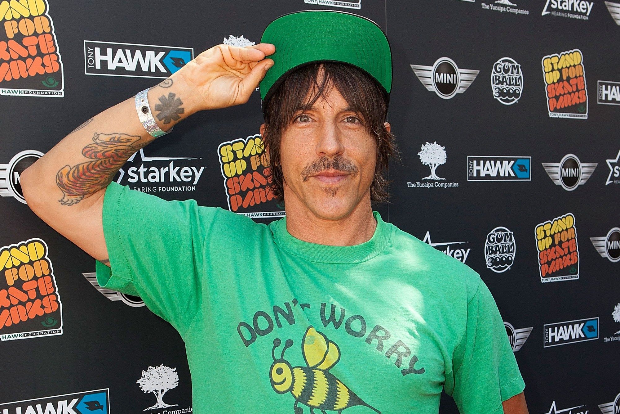 BEVERLY HILLS, CA - SEPTEMBER 21: Anthony Kiedis arrives for the 11th Annual Tony Hawk's Stand Up For Skateparks Benefit - Arrivals at Ron Burkles Green Acres Estate on September 21, 2014 in Beverly Hills, California. (Photo by Gabriel Olsen/Getty Images)